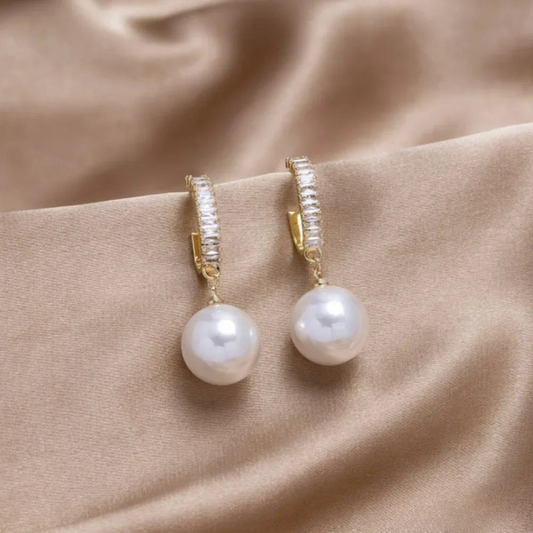 Isla™ | Luxury Pearl and Zirconia Earrings