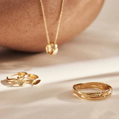 Lena™ | Złoty pierścionek Trielle 